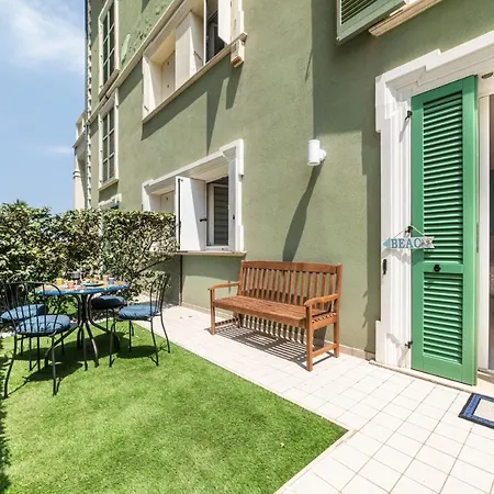 4 Family Folonari 12