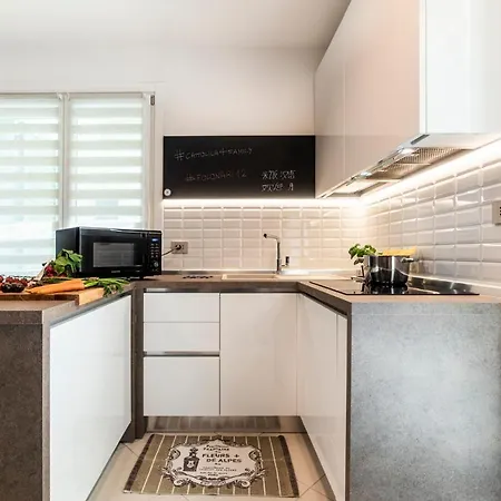 4 Family Folonari 12 Apartment Cattolica