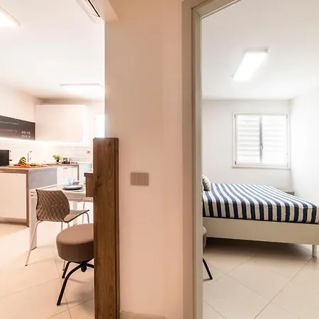 4 Family Folonari 12 *