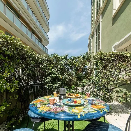 4 Family Folonari 12