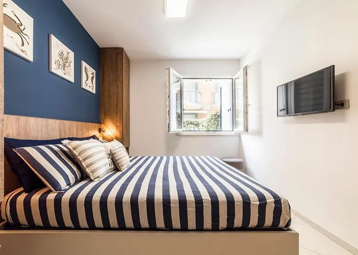 4 Family Folonari 12 *