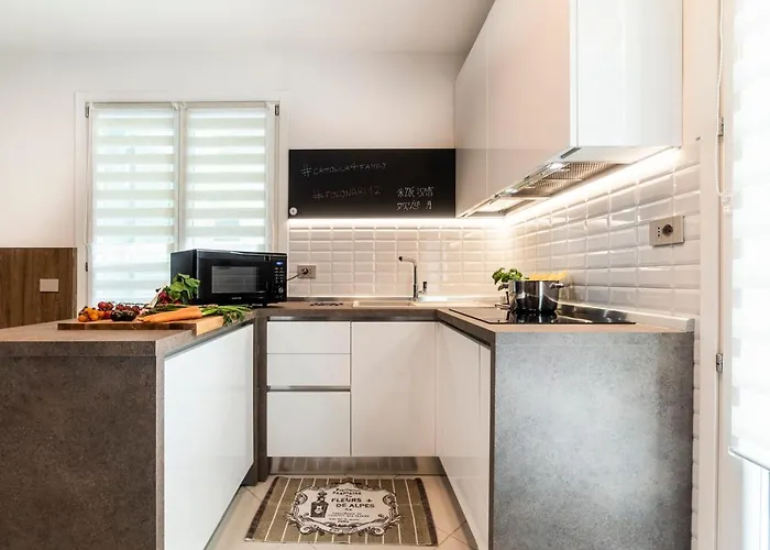 4 Family Folonari 12 Apartament Cattolica